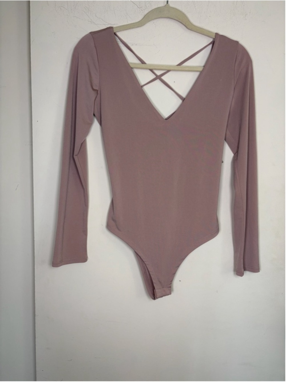 Lulus Mauve Open Lace-Up Back Long Sleeve V-Neck Coquette Barbie Bodysuit Size L